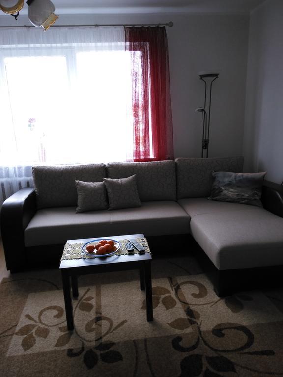 Gratarre Apartment Курессааре Экстерьер фото